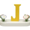 Buchstabe J, mit Blumen