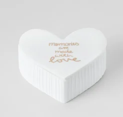 Herzdose,, Memories Are Made With Love" 8x7,2x3cm