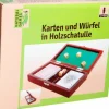 Karten und Würfel in Holzschatulle