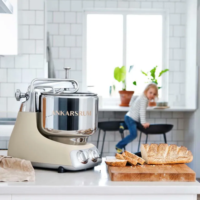 Küchenmaschine Harmony Beige