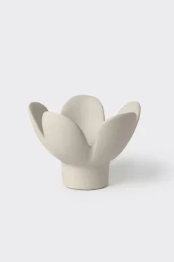Kerzenhalter Blume Beige 8x8x5,5cm