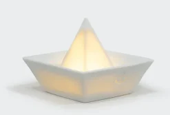 LED,, Schiff" 12,5x8x7,5cm CR2032. Timer 6/18 H