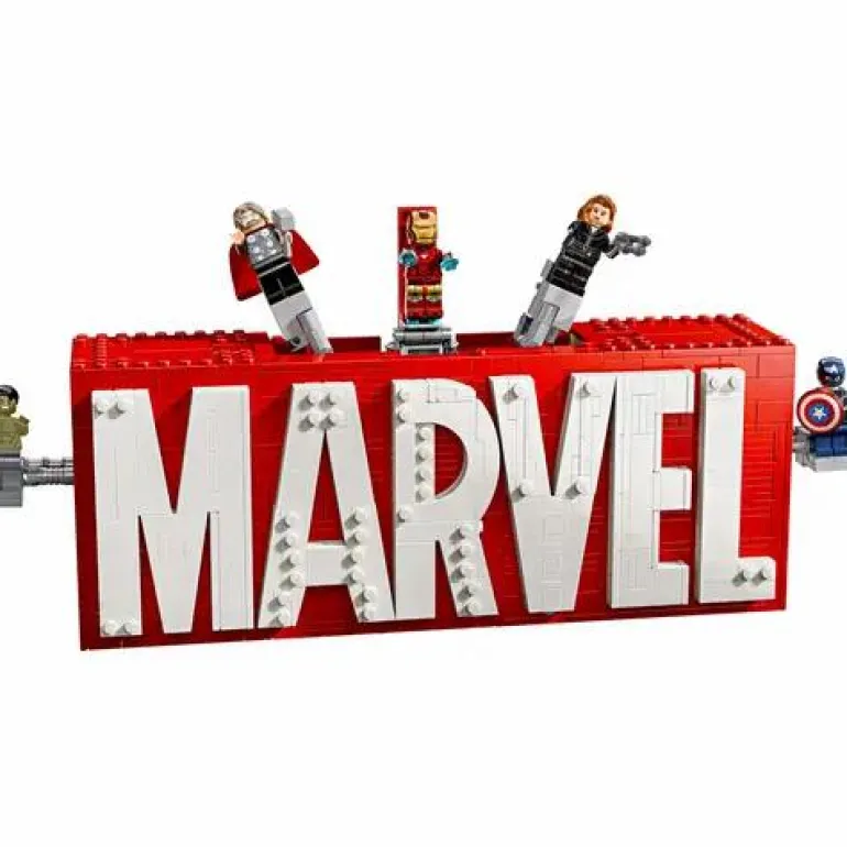 LEGO® Marvel™ MARVEL™ Logo & Minifiguren 76313