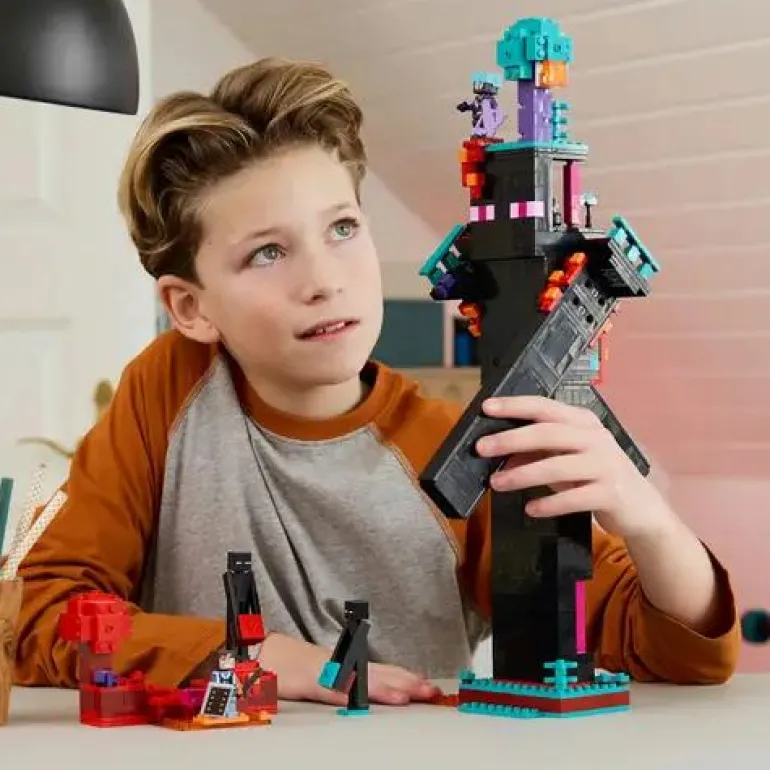 LEGO® Minecraft™ Der Enderman-Turm 21279
