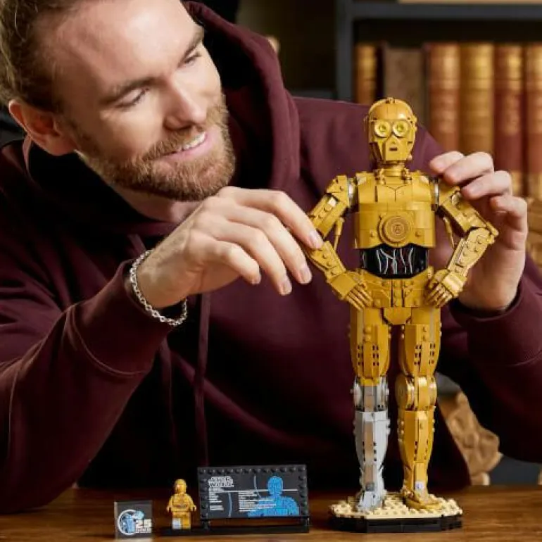 LEGO® Star Wars™ C-3PO™ 75398