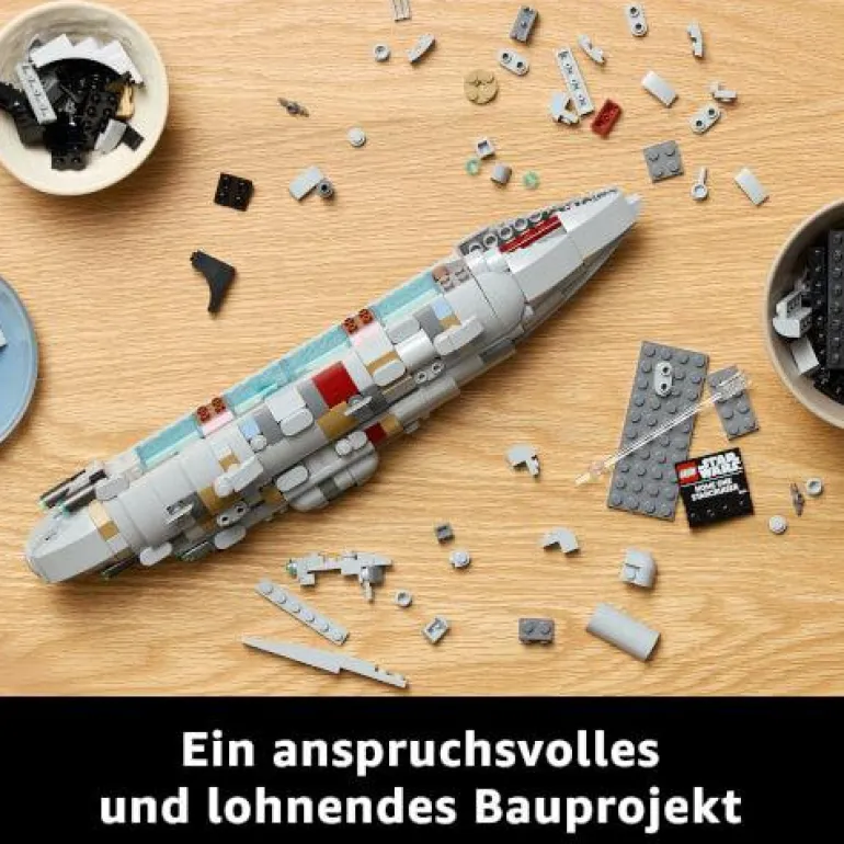 LEGO® Star Wars™ Home One Starcruiser 75405