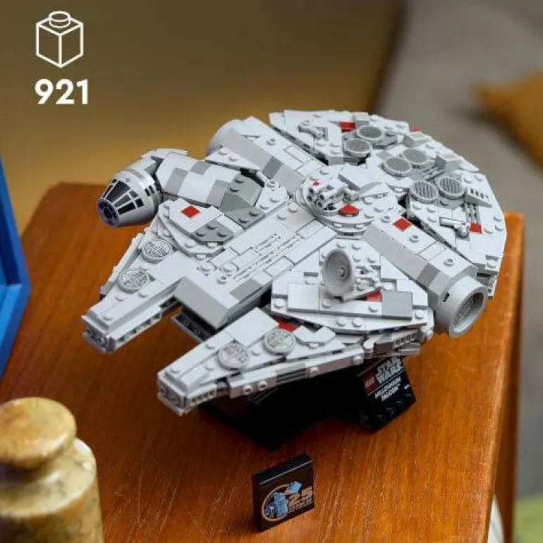 LEGO® Star Wars™ Millenium Falcon™ 75375