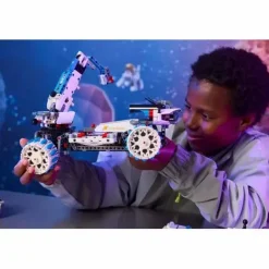 LEGO® Technic Lunar Outpost® Mondrover-Raumfahrzeu