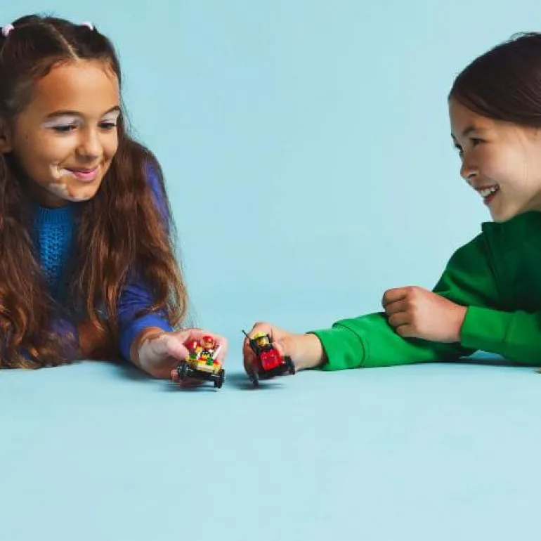 LEGO® City Pizzalieferwagen vs. Löschauto 60458