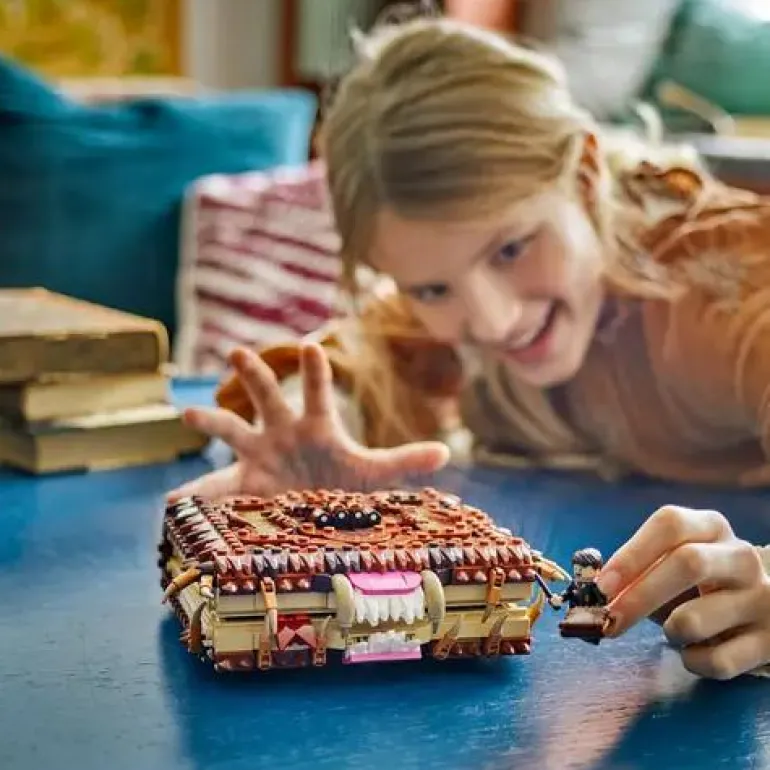 LEGO® Harry Potter™ Beißendes Monsterbuch Der Mons