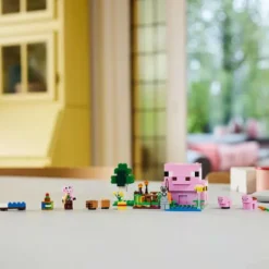 LEGO® Minecraft™ Das Babyschwein-Haus 21268