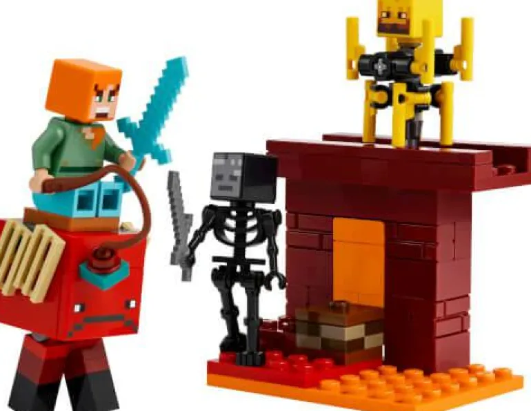 LEGO® Minecraft™ Das Lava-Duell im Nether 21266