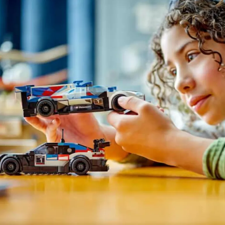 LEGO® Speed Champions BMW M3 GT3 & BMW M Hybrid 76