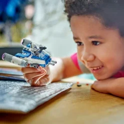LEGO® Star Wars™ Captain Rex™ Y-Wing™ Microfighter