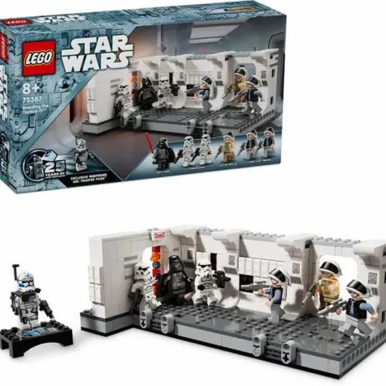 LEGO® Star Wars™ Das Entern von Tantive IV™ 75387