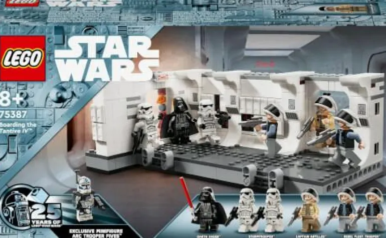 LEGO® Star Wars™ Das Entern von Tantive IV™ 75387