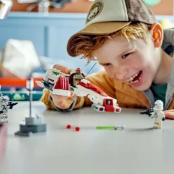 LEGO® Star Wars™ Flucht mit dem BARC Speeder™ 7537