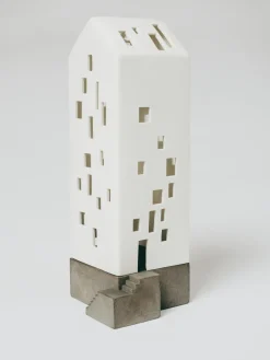 Lichthaus Apartmenthaus Mit Betonsockel 9,5x9,5x26