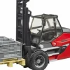 Linde HT160 Stapler mit Palette, 3 Boxen