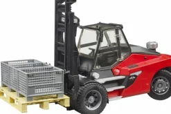 Linde HT160 Stapler mit Palette, 3 Boxen