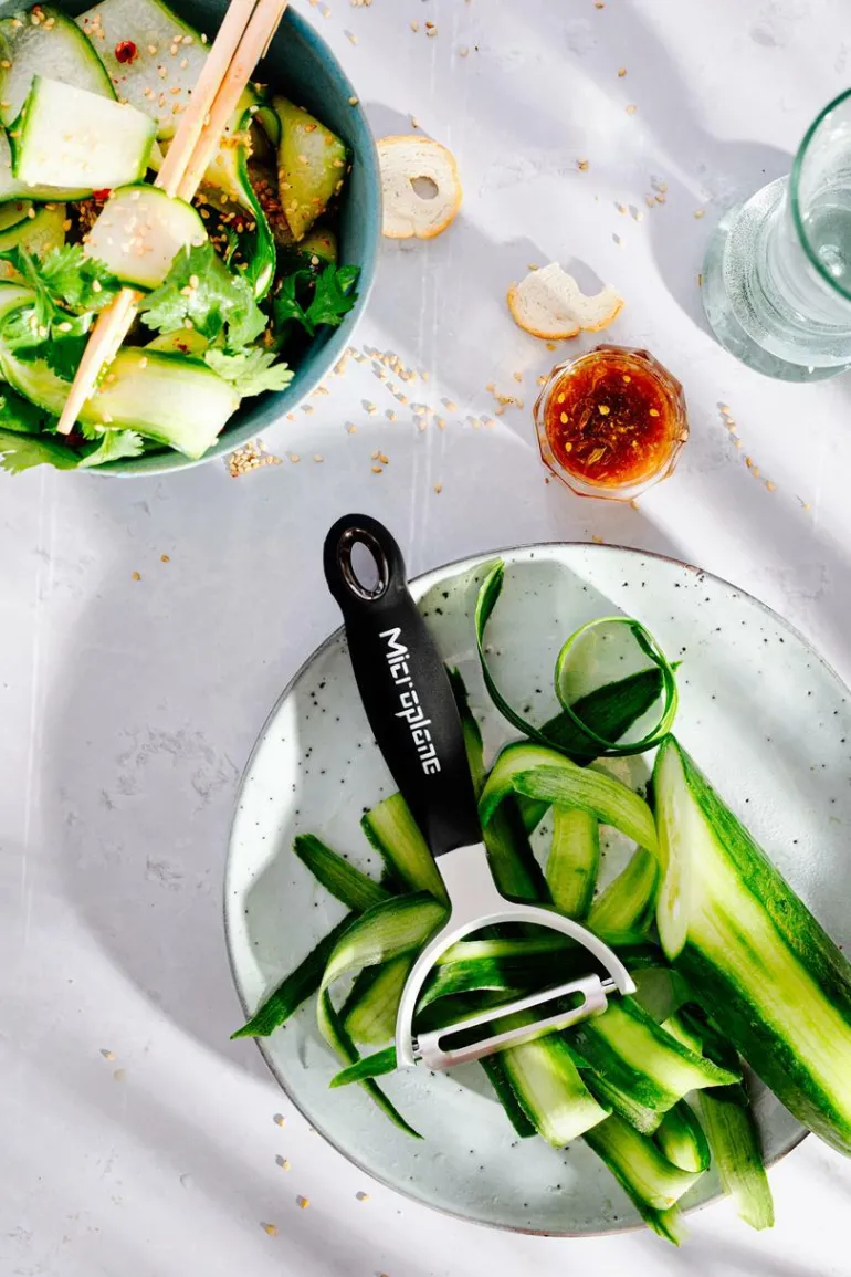 Professional Y Peeler Straight Schwarz
