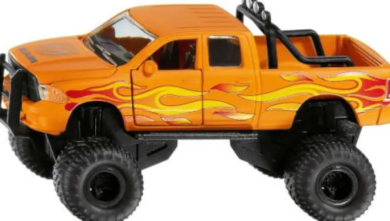 RAM 1500 mit Ballonreifen 2358