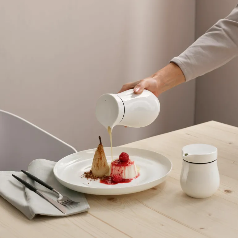 Sauciere mit Deckel, doppelwandig
