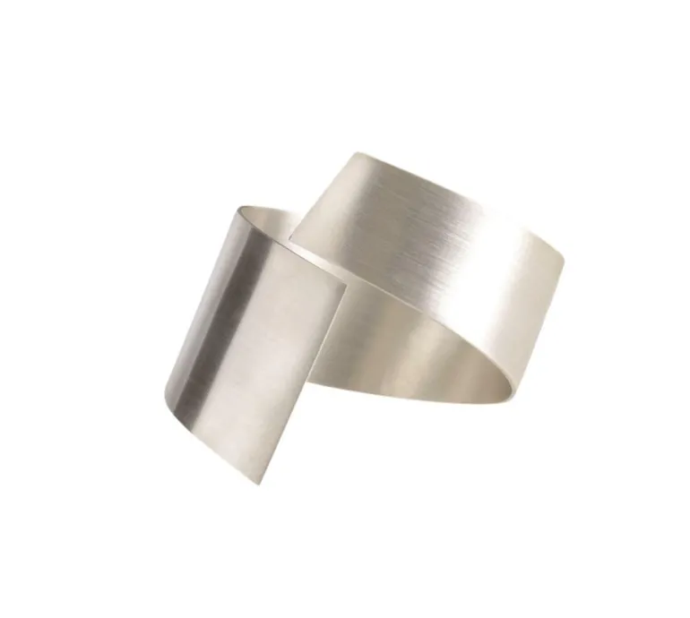 Servier-Spange rund D4cm matt. 925/-