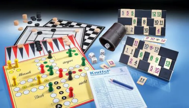 Spielesammlung mit großen Figuren (Classic Line)