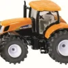 Traktor mit Räumschild und Salzstreuer 2940