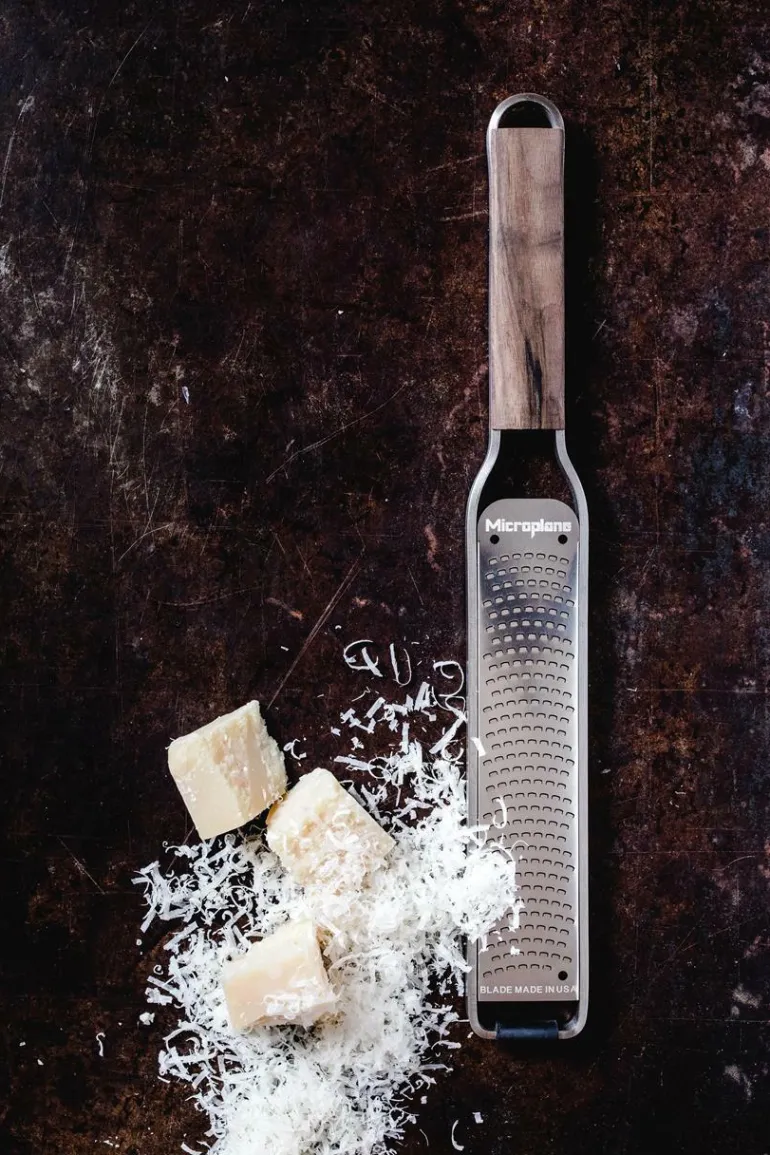 Zester mit Holzgriff - Master